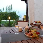 Villa Akrata *