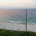 Villa Akrata Ferienhaus