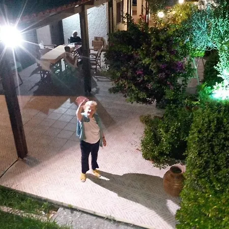 בית נופש Villa Akrata