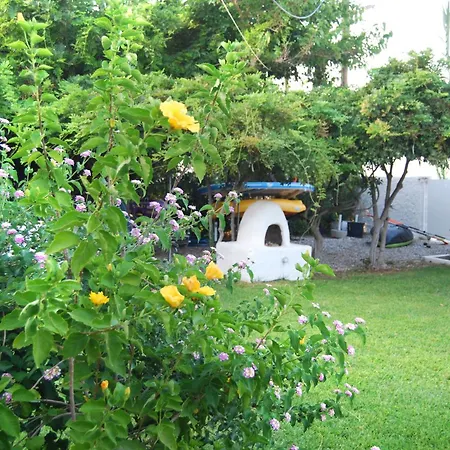 Villa Akrata *