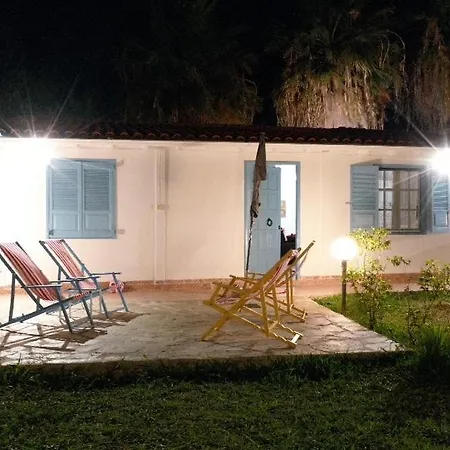 Villa Akrata בית נופש