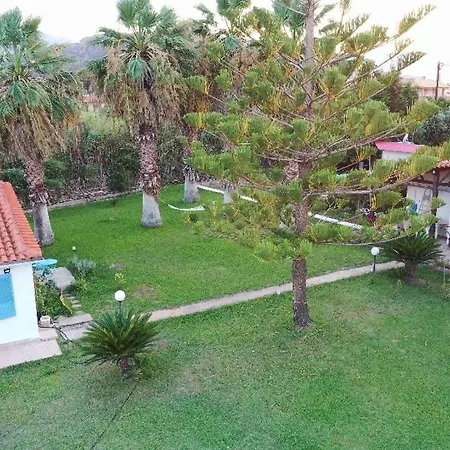 Villa Akrata בית נופש