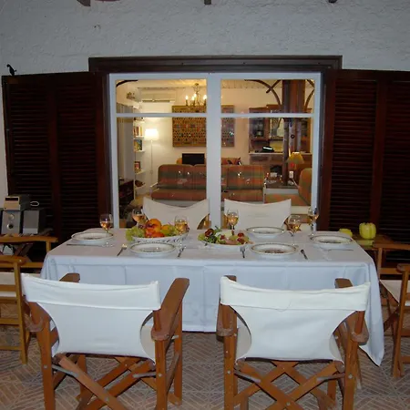 Villa Akrata * Akrata