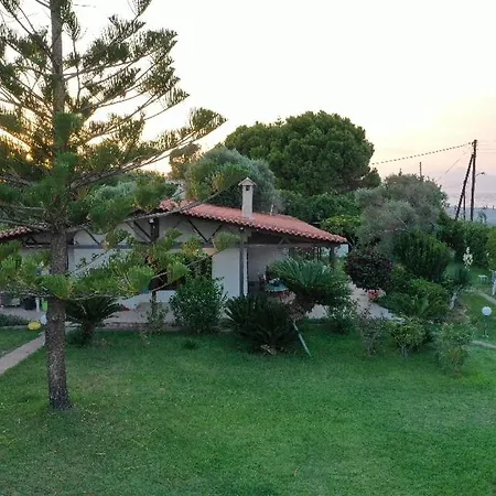 Villa Akrata *