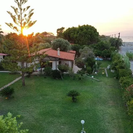 Nyaraló Villa Akrata *