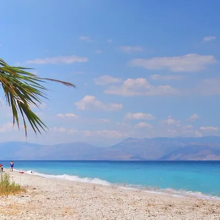Villa Akrata *