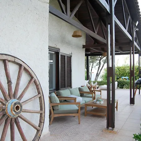 Villa Akrata Akrata