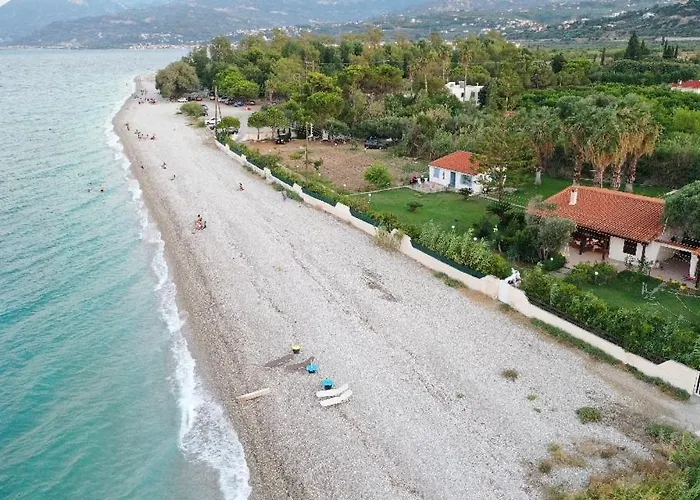 Casa de Férias Villa Akrata *